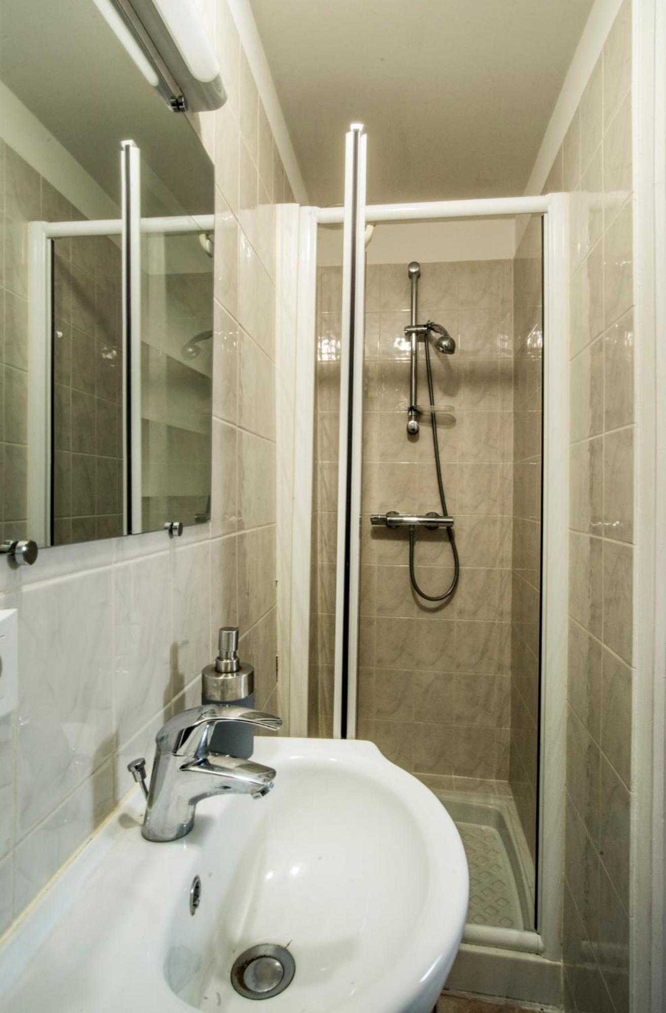 Maison De Ville Nlr - 6 Lits Simples - Bbq - Proche Gare - Grand Parking نوجان-لو-روترو المظهر الخارجي الصورة