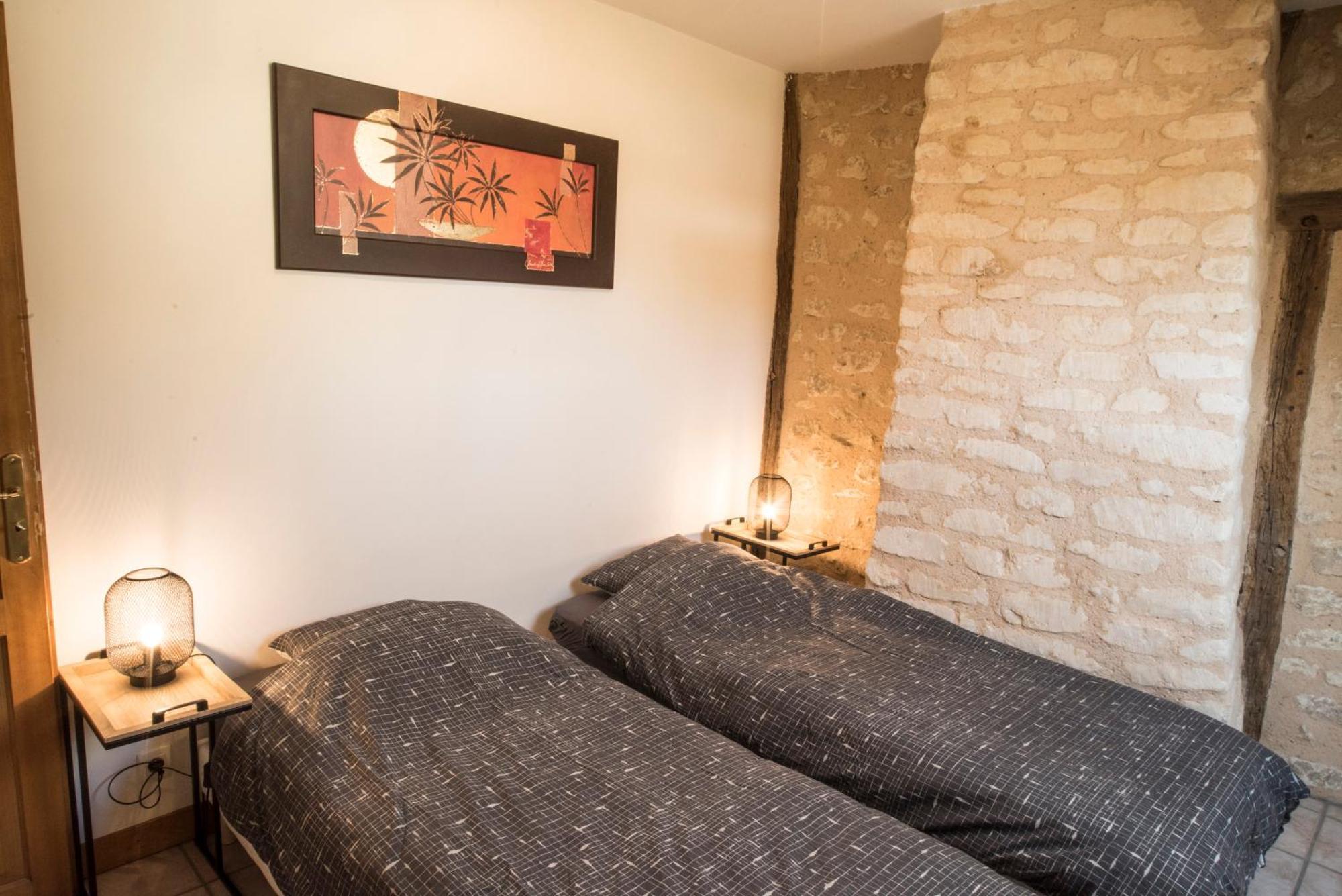 Maison De Ville Nlr - 6 Lits Simples - Bbq - Proche Gare - Grand Parking نوجان-لو-روترو المظهر الخارجي الصورة