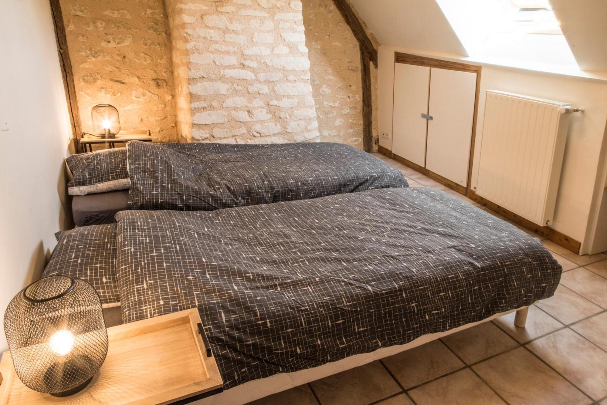 Maison De Ville Nlr - 6 Lits Simples - Bbq - Proche Gare - Grand Parking نوجان-لو-روترو المظهر الخارجي الصورة